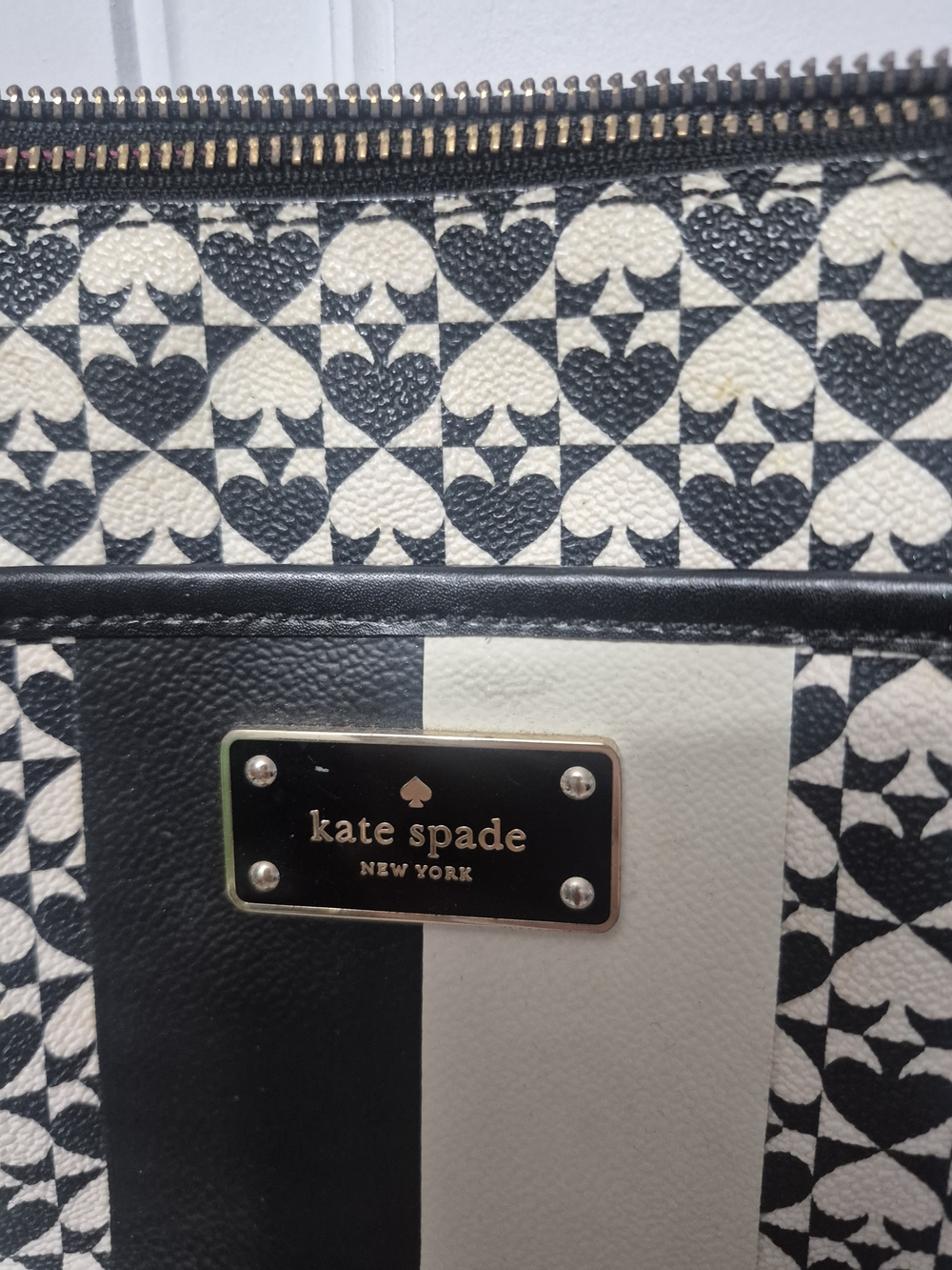 Kate Spade Black & White Patterned Crossbody Bag - Picture 4 of 7